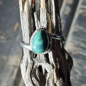 Artisan India Green Malachite 925 Sterling Silver Plated Gemstone Ring Size 6.5
